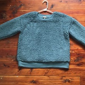 women’s fluffy sweatshirt